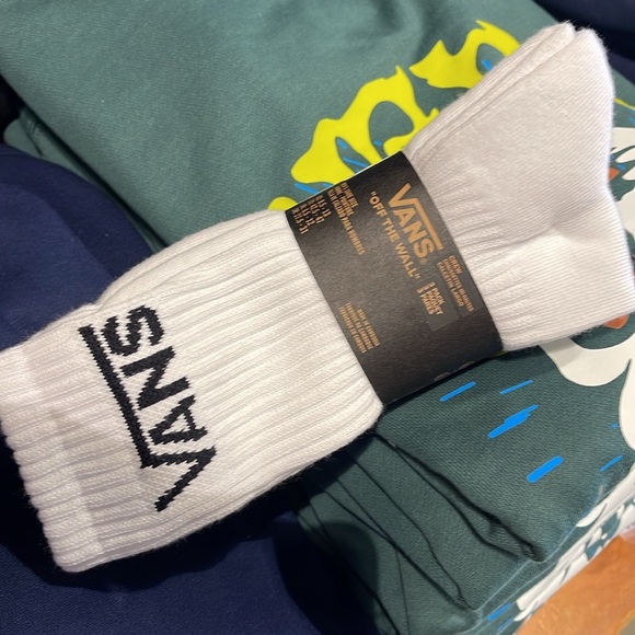 Vans Accessories - Vans Sacks 3 pairs set CREW VANS.
"OFF THE WALL" White/Black 
NWT